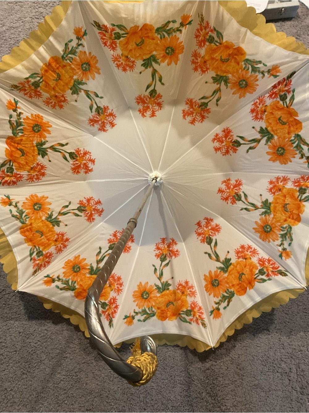 True Vintage Yellow Parasol Umbrella Orange White Floral Flower Hook Metal Handl